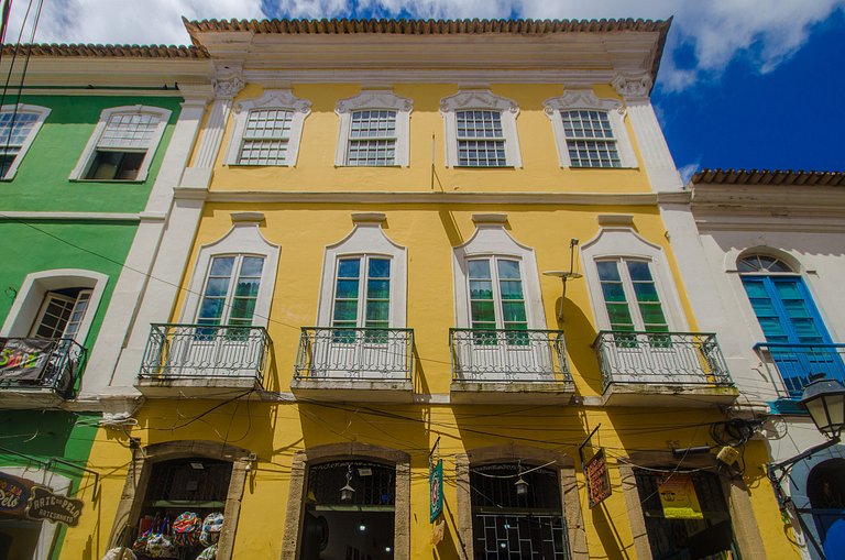 Studio em casarão de época 2 quartos até 6 hóspedes