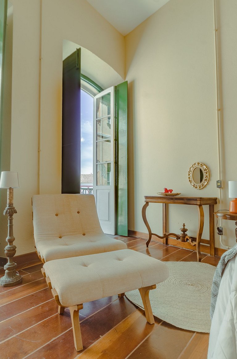 Studio em casarão de época 2 quartos até 6 hóspedes