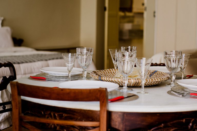 Studio em casarão de época 2 quartos até 6 hóspedes