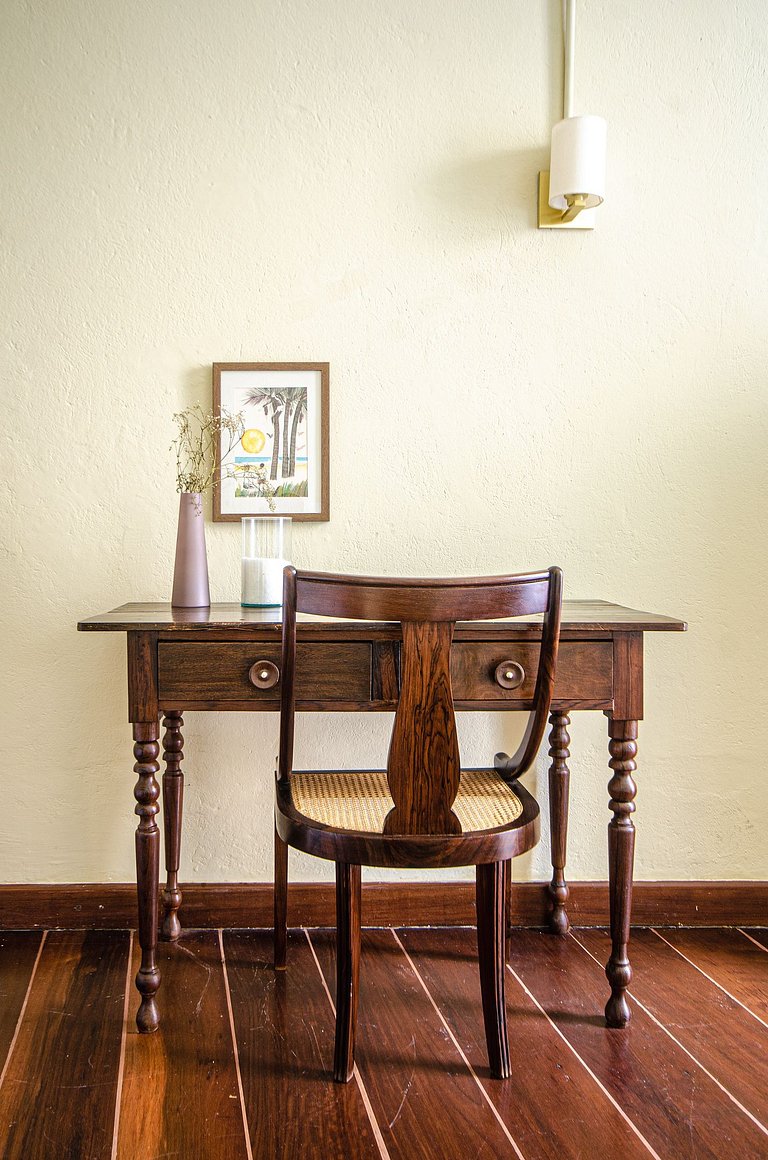 Studio em casarão de época 2 quartos até 6 hóspedes