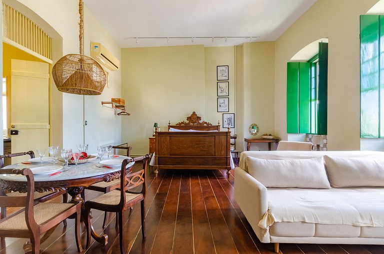 Experiência Cultural em Casarão de Época - Studio até 6 hósp